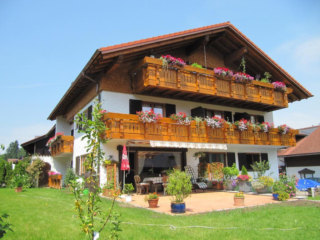 Gaestehaus Schmid Obermaiselstein Buitenkant foto